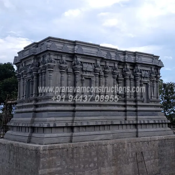 Traditional South Indian temple architecture and sculpture gallery